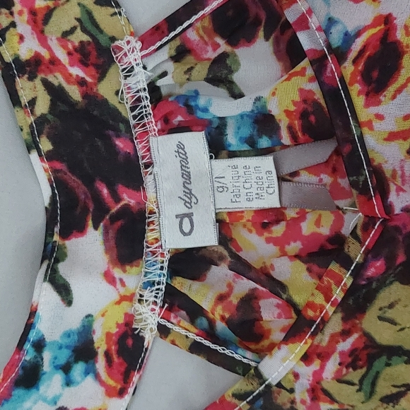 Dynamite Floral Tank Blouse - Picture 2 of 3